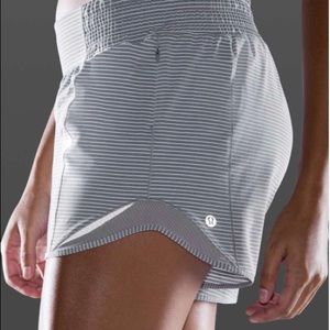 Lululemon hotty hot shorts high rise 4”
